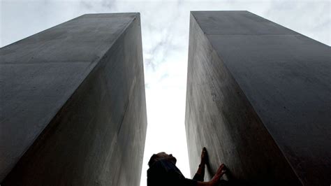 Angriff Auf Tourist Am Berliner Holocaust-Mahnmal