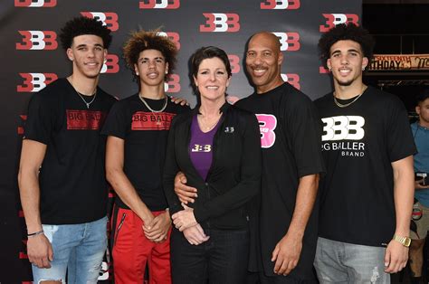 Ball Family After LaVar's Amputation