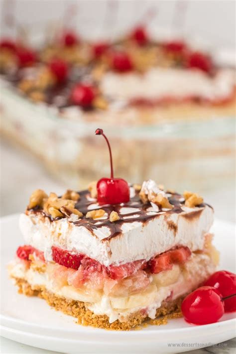 Banana Split Cake Recipe