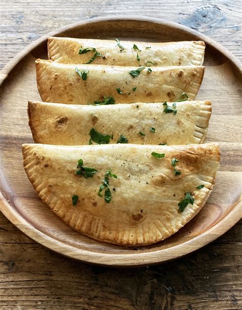 Chicken And Mushroom Pasties Recipe