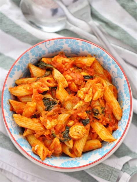 Chicken And Tomato Pasta Recipes