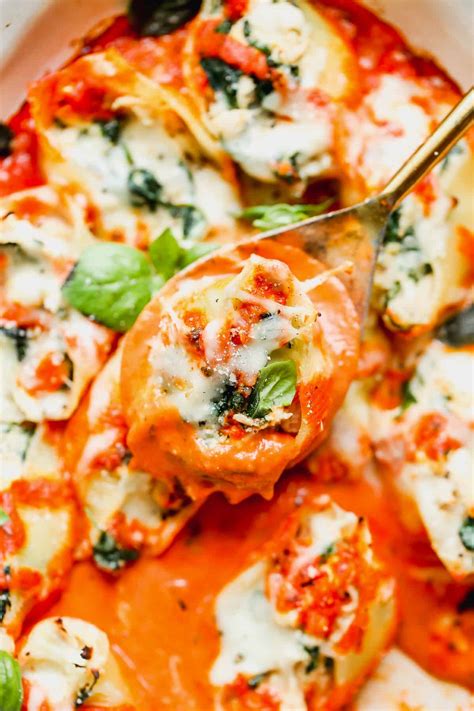 Chicken Stuffed Shells Recipe