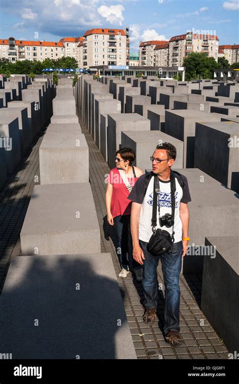 Holocaust-Mahnmal: Tourist Opfer Eines Schweren Angriffs