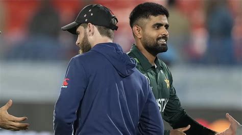 Kiwis Defeat Pakistan In Trophy Opener