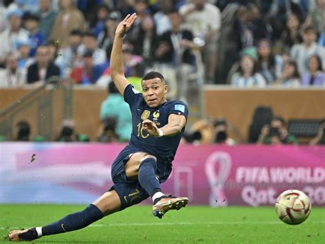 Mbappe Hat-Trick Secures Madrid Win