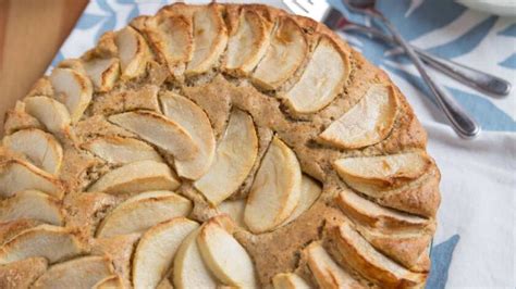 Moist Apple Cake Recipe Nigella