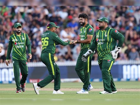 NZ Beats Pakistan In Champions Trophy