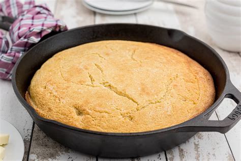 Old Fashioned Cornbread Recipe