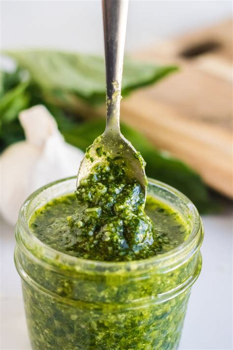 Pesto Recipe Without Pine Nuts