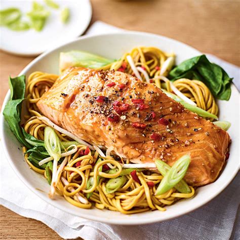 Recipe Salmon And Noodles