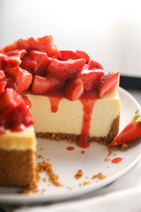 Strawberry Cheesecake Cake Recipe