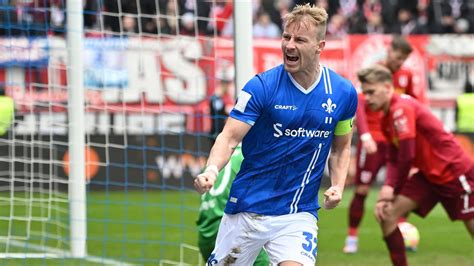 Tabellenführung: HSV Gewinnt 3:0